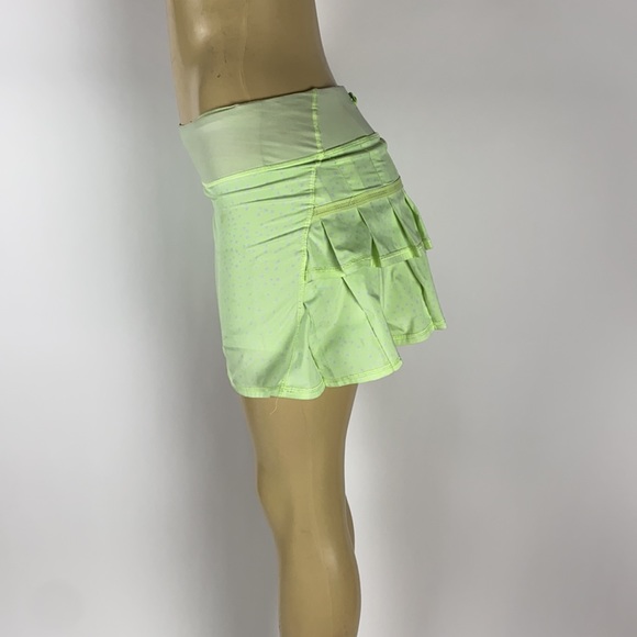 Lululemon women’s pace setter skirt size 4 Tall - Picture 3 of 12